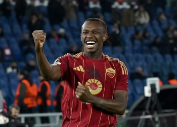 Abdulhamid esulta dopo aver segnato un gol in Roma-Braga di Europa League (Foto Ansa)