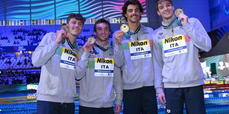 Diretta staffetta 4x100 mista