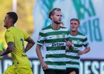 Hjulmand in azione con lo Sporting di Lisbona (Foto Ansa)