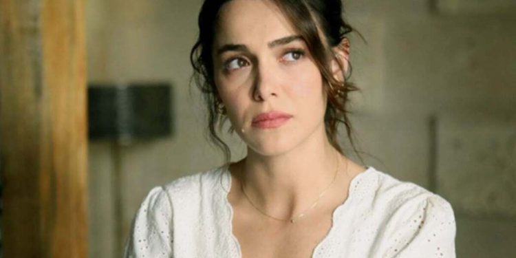 Leyla di If You Love