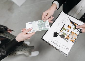 Scambio dei soldi in euro