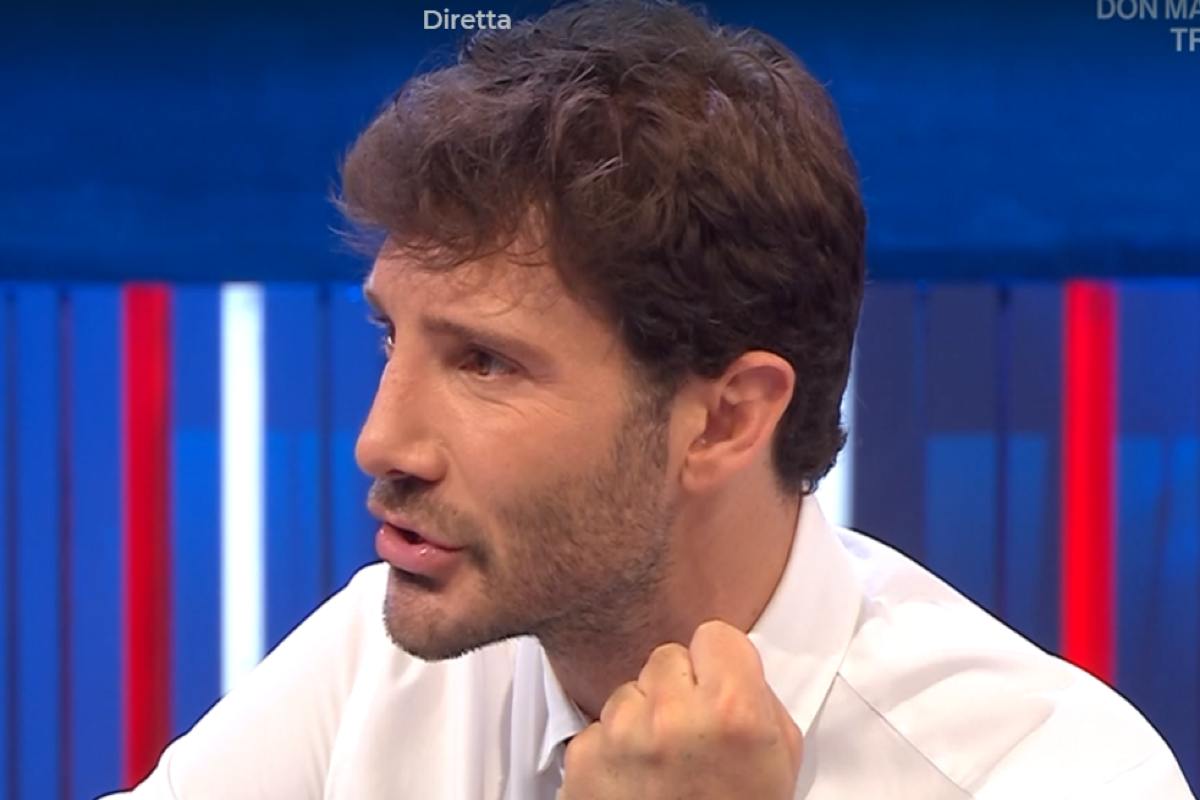 Stefano De Martino e il suo colpo di scena