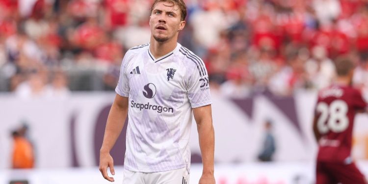 Rasmus Hojlund in amichevole col Manchester United (Foto Ansa)