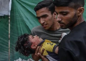 Nella Striscia di Gaza (Ansa)