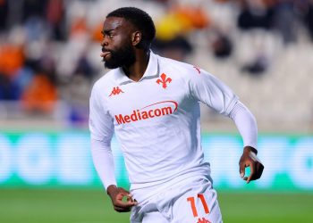 Ikoné in trasferta con la Fiorentina (Foto Ansa)