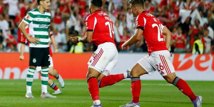 L'esultanza del Benfica nella Supercoppa di Portogallo (Foto ANSA)