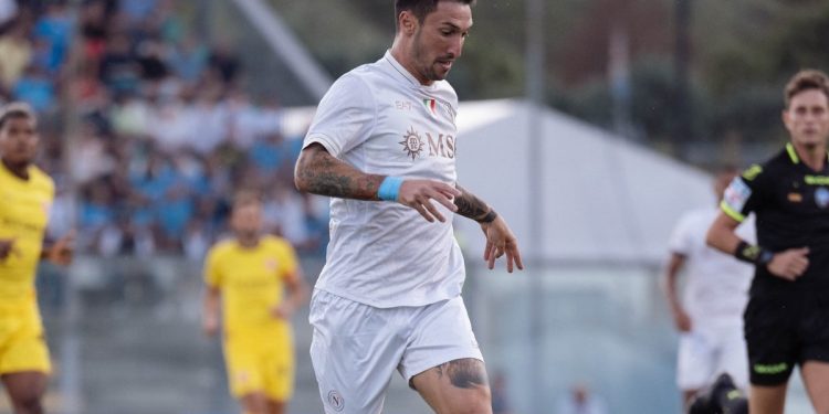 Matteo Politano in amichevole con il Napoli (da facebook.com/SSCNapoli)