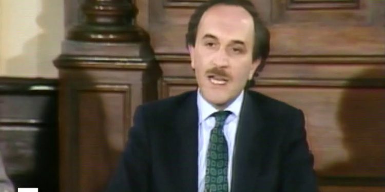 Nicola Calipari (Foto: Screenshot Youtube Rai)