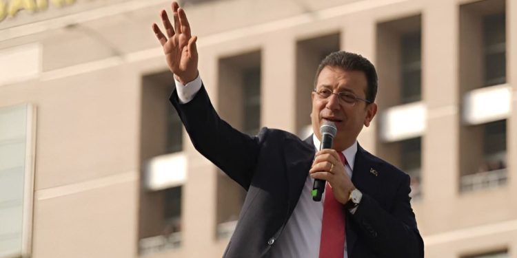 Il sindaco di Istanbul Ekrem Imamoglu (Foto: Facebook)