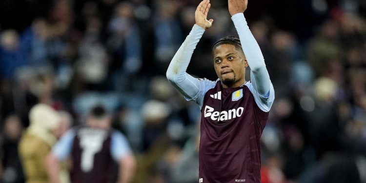 Leon Bailey in campo con l'Aston Villa (Foto Ansa)