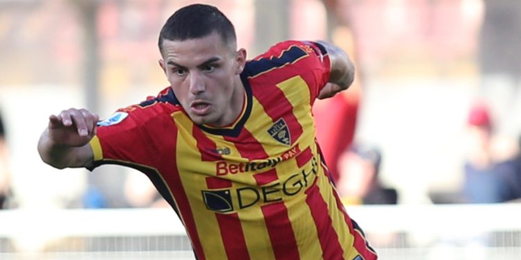 Krstovic in partita col Lecce (Foto Ansa)