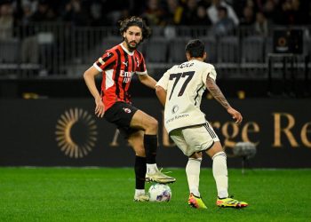 Yacine Adli in azione col Milan (Foto Ansa)