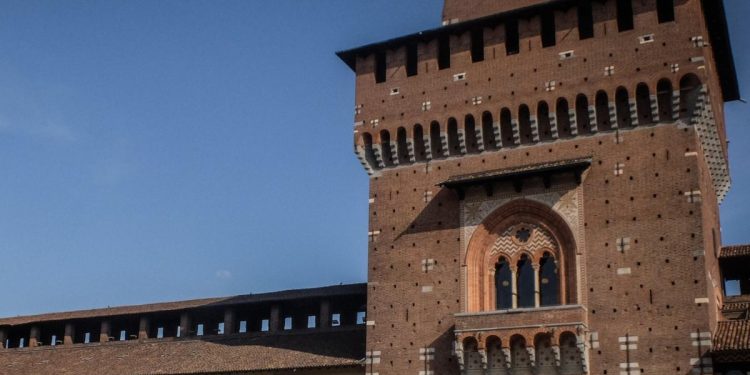 Milano, il Castello Sforzesco (Ansa)
