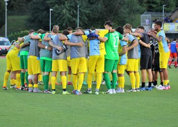 Il gruppo dei calciatori dell'Arzignano (da facebook.com/ArzignanoValchiampo)