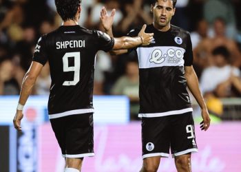 Cristian Shpendi e Gianluca Frabotta del Cesena