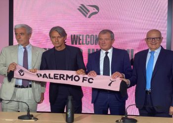 La presentazione di Filippo Inzaghi come nuovo allenatore del Palermo (Foto Ansa)