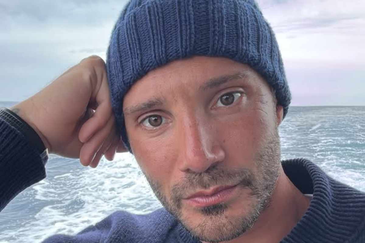 Stefano De Martino violazione della privacy