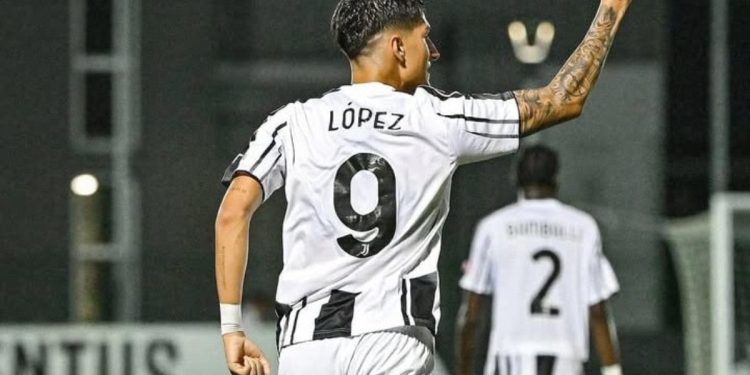 Ivan Lopez esulta con la Juventus Primavera (da Facebook)