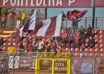 I tifosi del Pontedera (uspontedera.it)