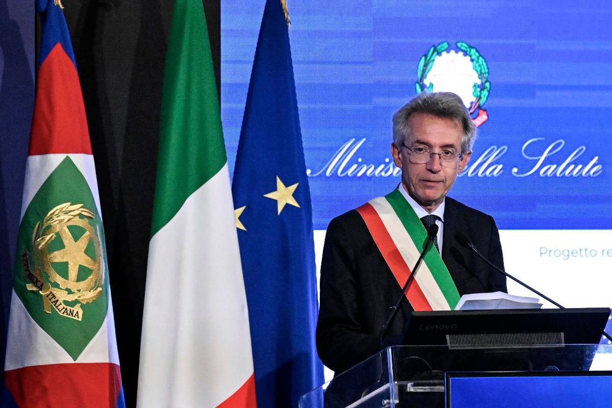 Manfredi, sindaco Napoli