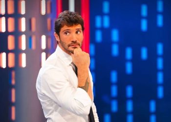 stefano de martino rischia grosso