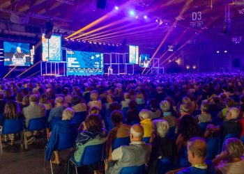 L'auditorium del Meeting durante la lezione di Erik Varden (foto Meeting di Rimini)