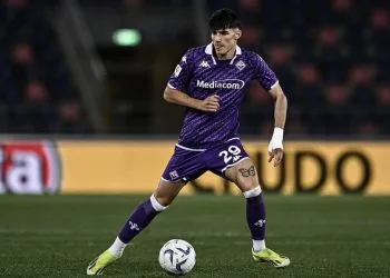 Niccolò Fortini con la maglia della Fiorentina (da Facebook)