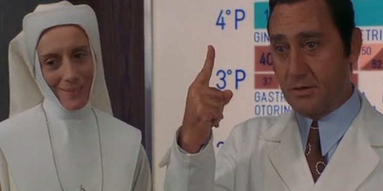 Il prof. dott. Guido Tersilli..., il film con Alberto Sordi nel pomeriggio di Rete 4 (Foto Web)