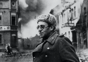 Vasilij Grossman nel 1945 (foto dal web)