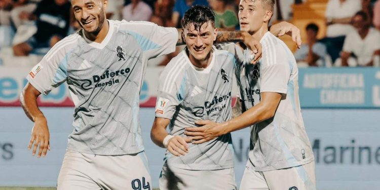 La Virtus Entella esulta (da facebook.com/virtusentella.chiavari)