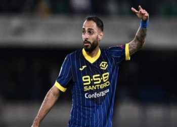 Grigoris Kastanos con la maglia dell'Hellas Verona