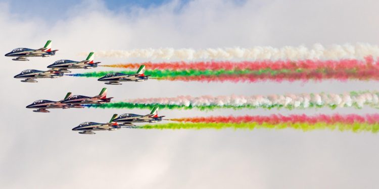 Le Frecce Tricolori