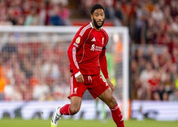 Joe Gomez in campo con il Liverpool (Foto: Web)