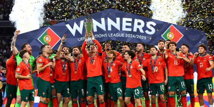 Il Portogallo festeggia la vittoria in Nations League (Foto ANSA)