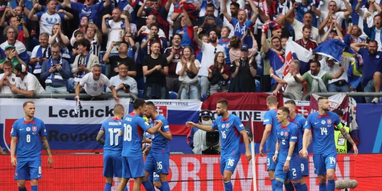 Nazionale di calcio della Slovacchia in campo