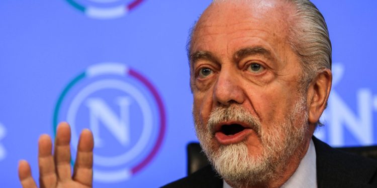 Aurelio De Laurentis, Napoli