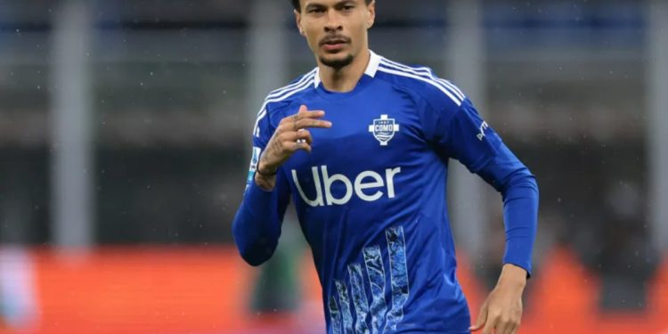 Dele Alli in campo con il Como (Foto: Web)