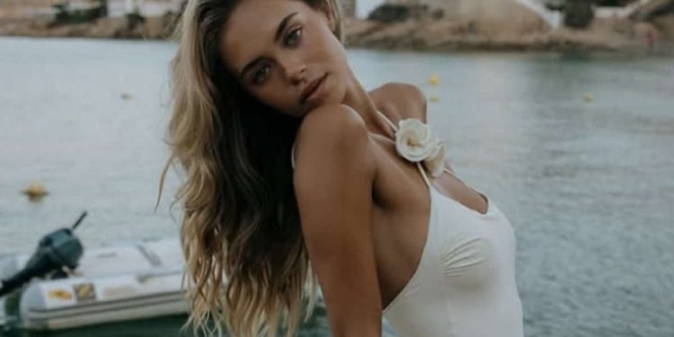 chi è laila hasanovic, fidanzata di jannik sinner