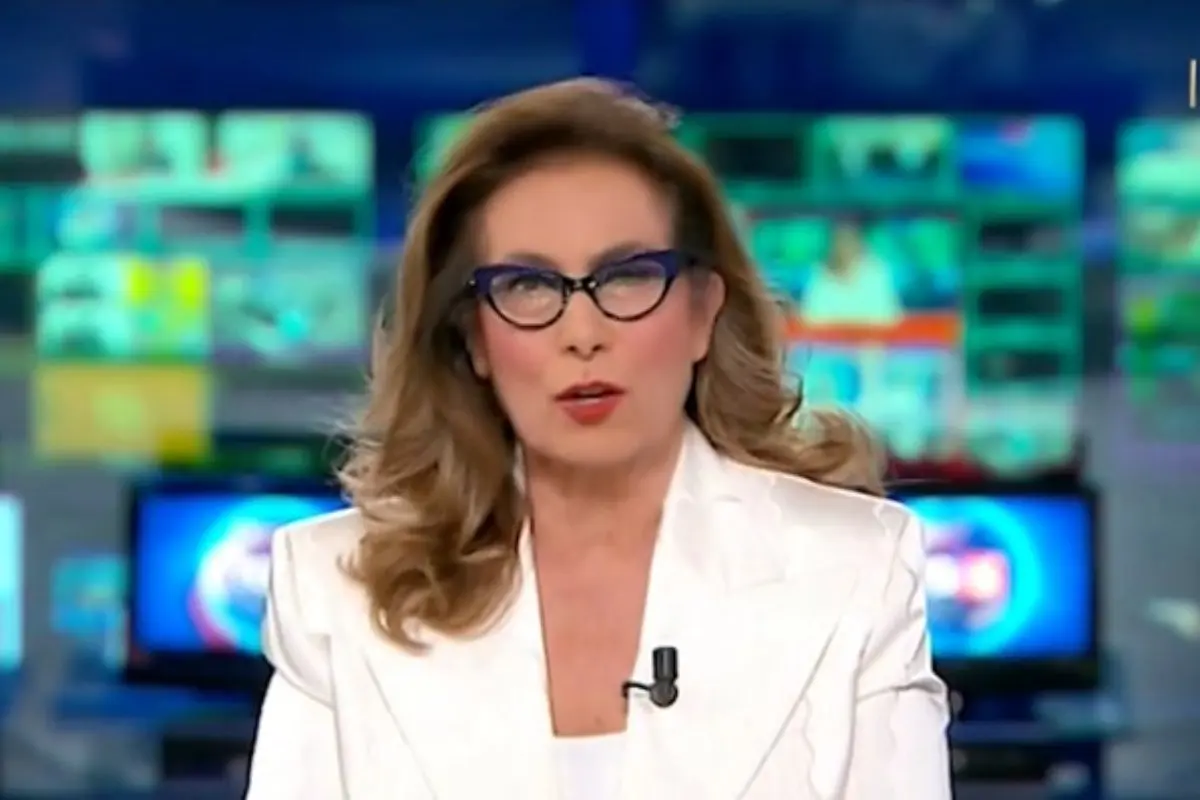 cesara buonamici frecciatina affari tuoi