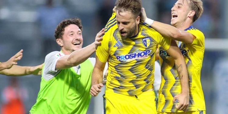 L'Audace Cerignola in gol (da facebook.com/SerieCofficial)