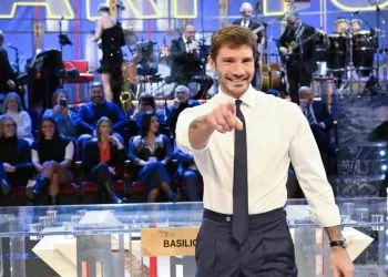 affari tuoi perché non va in onda