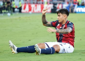 Santiago Castro con la maglia del Bologna (Foto ANSA)