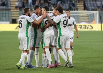 I calciatori del Sassuolo esultano (Foto ANSA)
