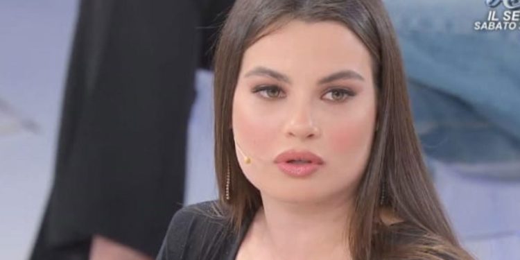 raffaella scuotto retroscena su uomini e donne