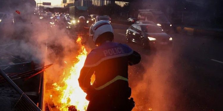 Bloquons tout in Francia