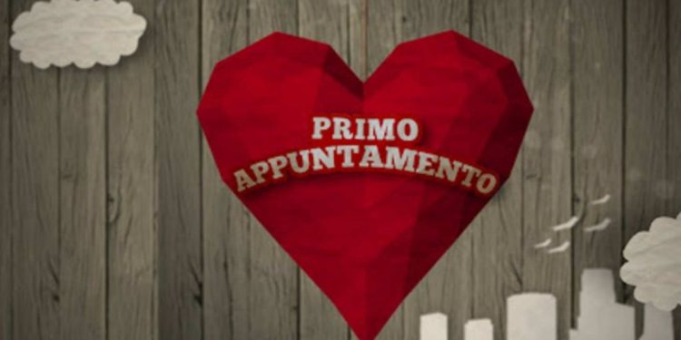 Primo appuntamento (Foto: screen Real Time)