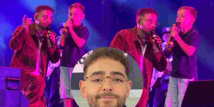 Rocco Hunt porta il figlio Giovanni a duettare sul palco