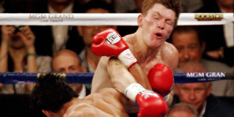 Ricky Hatton, qui contro Manny Pacquiao (Foto ANSA)