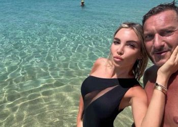 francesco totti e noemi bocchi anniversario