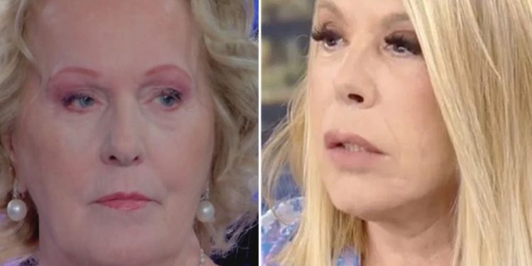 Anna Pettinelli vs Katia Ricciarelli (Foto: Screen)
